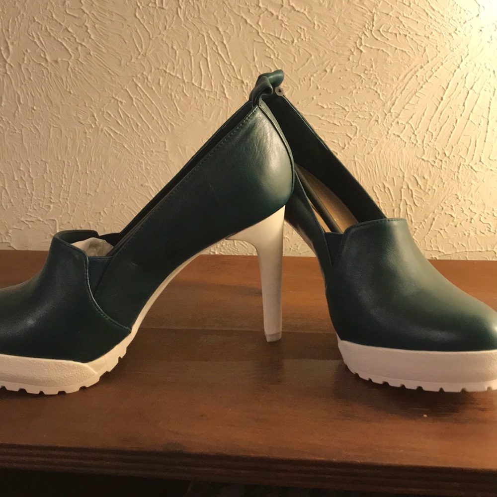 Meet your Posher, Ann-marie